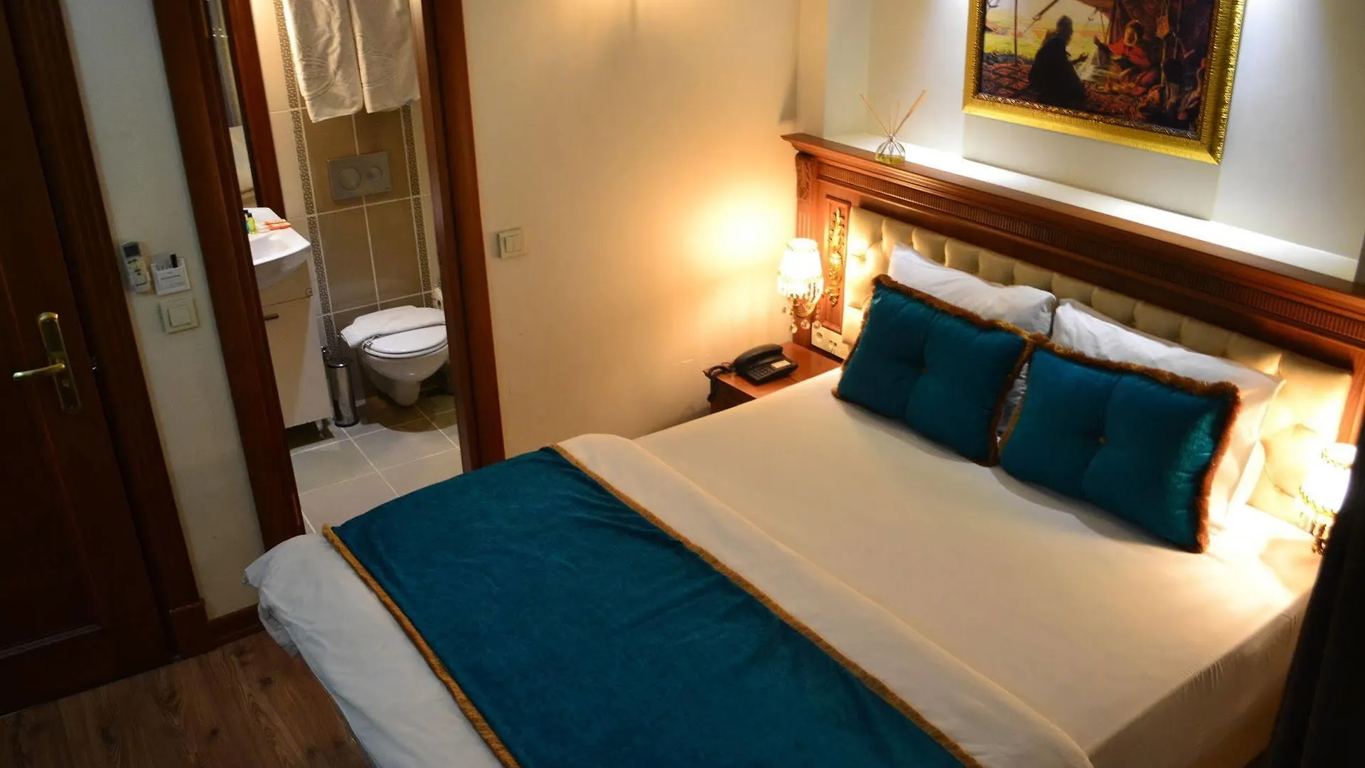 Blue Istanbul Hotel