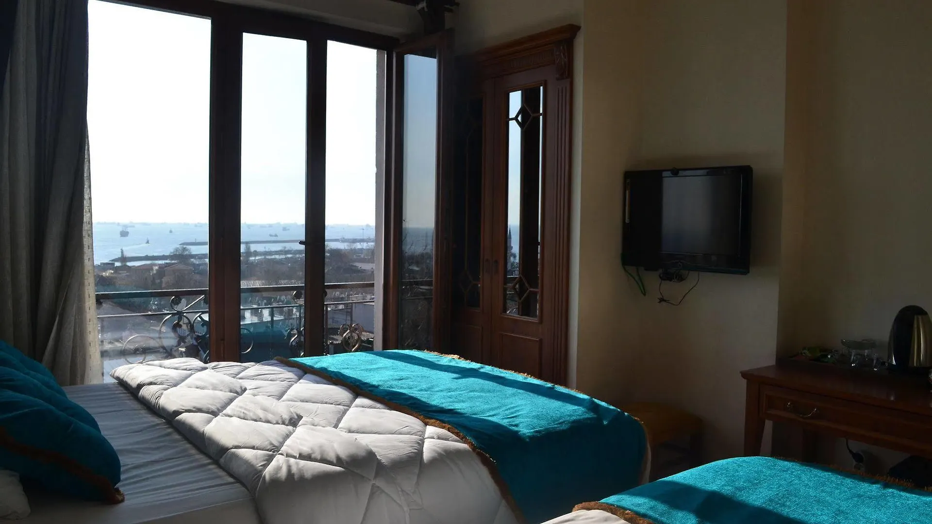 Blue Istanbul Hotel